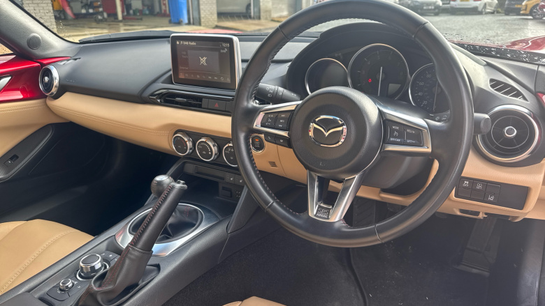 Mazda MX-5 2.0 Sport Nav 2dr Petrol Convertible